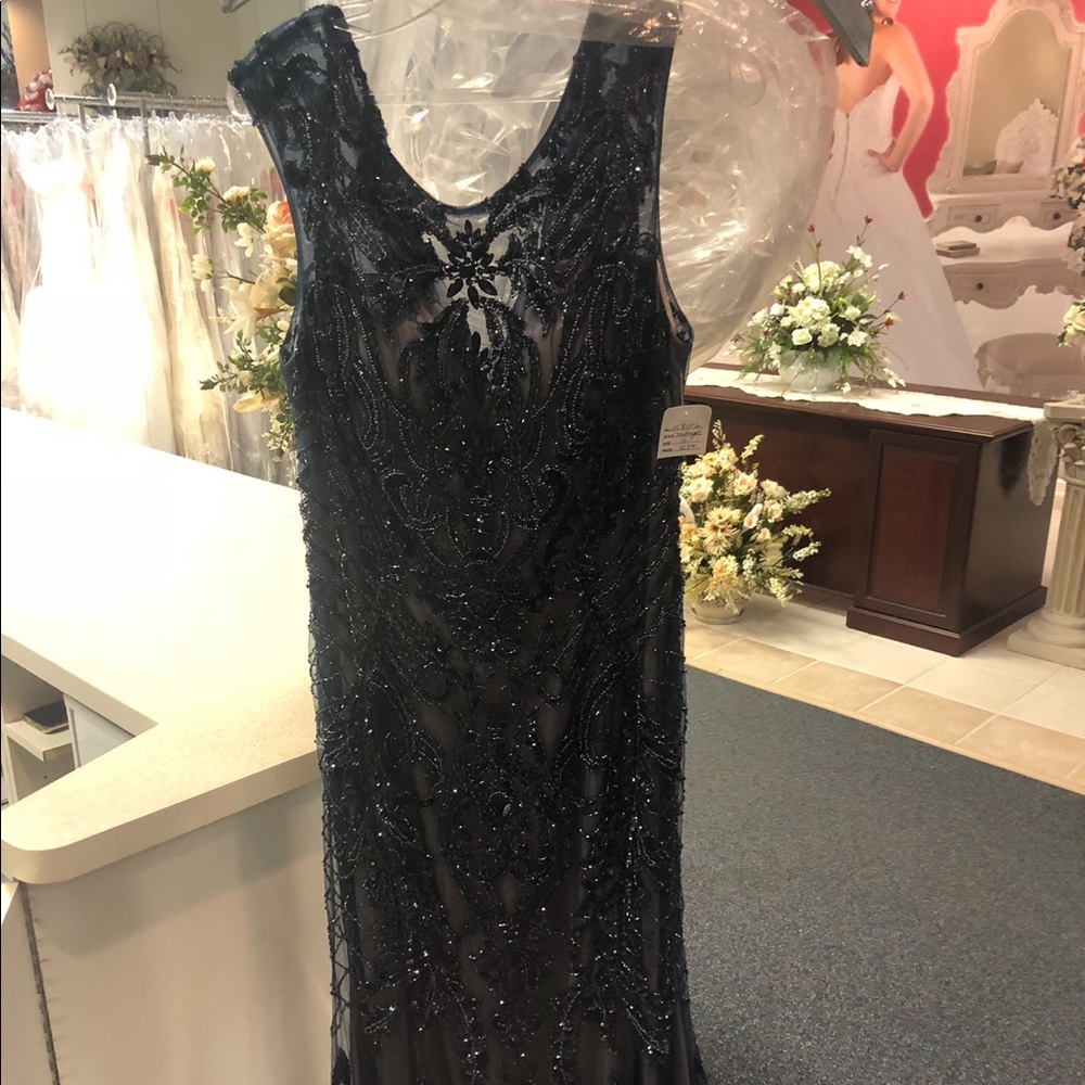 Prom Dress - Picture 2 of 3